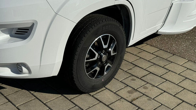 slider-image